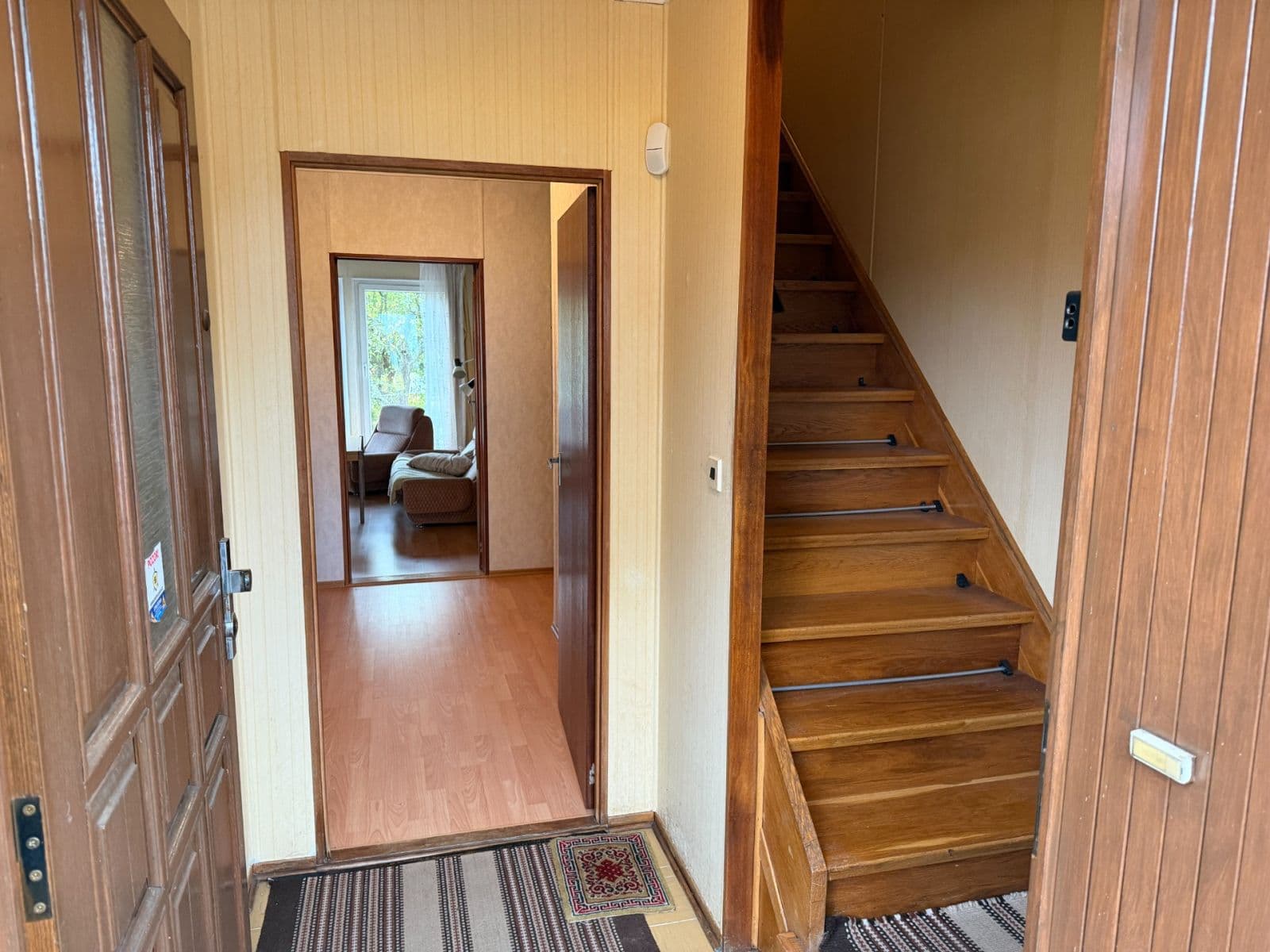 Predaj domu 260 m², pozemok 708 m², V. Meerwalda, Karlovy Vary, Karlovarský kraj Predaj domu 260 m², pozemok 708 m², V. Meerwalda, Karlovy Vary, Karlovarský kraj
