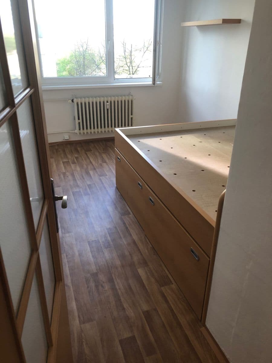 Predaj bytu 2-izbový 40 m², Holandská, Kladno, Středočeský kraj Predaj bytu 2-izbový 40 m², Holandská, Kladno, Středočeský kraj