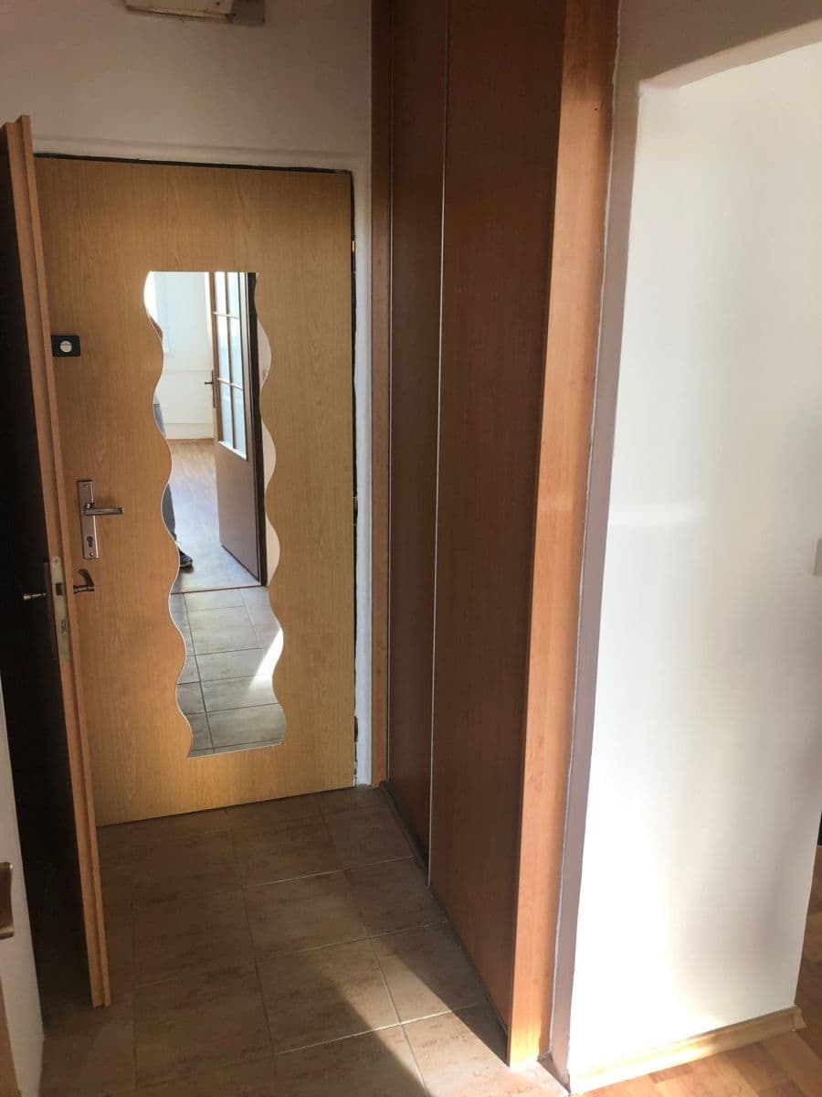Predaj bytu 2-izbový 40 m², Holandská, Kladno, Středočeský kraj Predaj bytu 2-izbový 40 m², Holandská, Kladno, Středočeský kraj