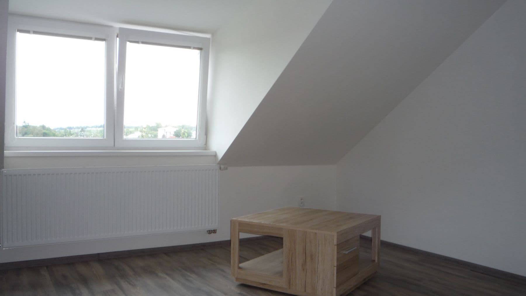 Predaj bytu 2-izbový 48 m², Na Chmelnici, Benešov, Středočeský kraj Predaj bytu 2-izbový 48 m², Na Chmelnici, Benešov, Středočeský kraj