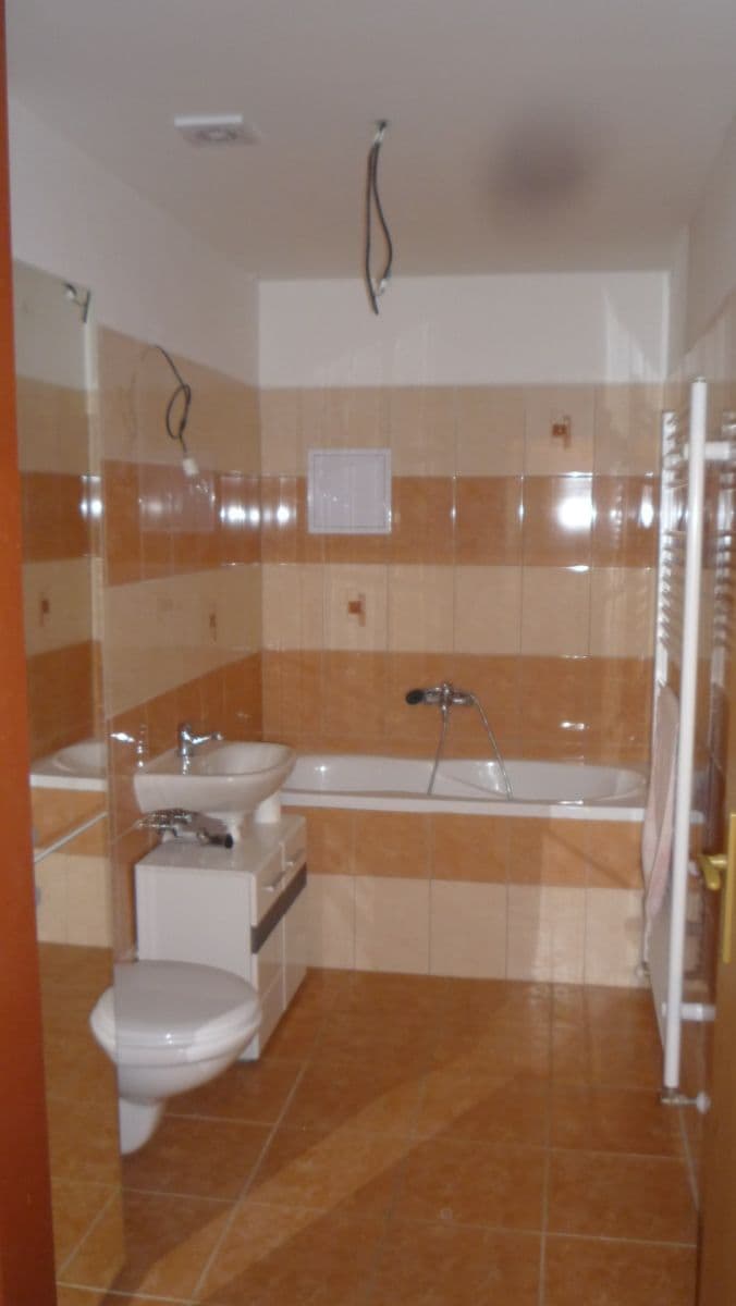 Predaj bytu 2-izbový 48 m², Na Chmelnici, Benešov, Středočeský kraj Predaj bytu 2-izbový 48 m², Na Chmelnici, Benešov, Středočeský kraj