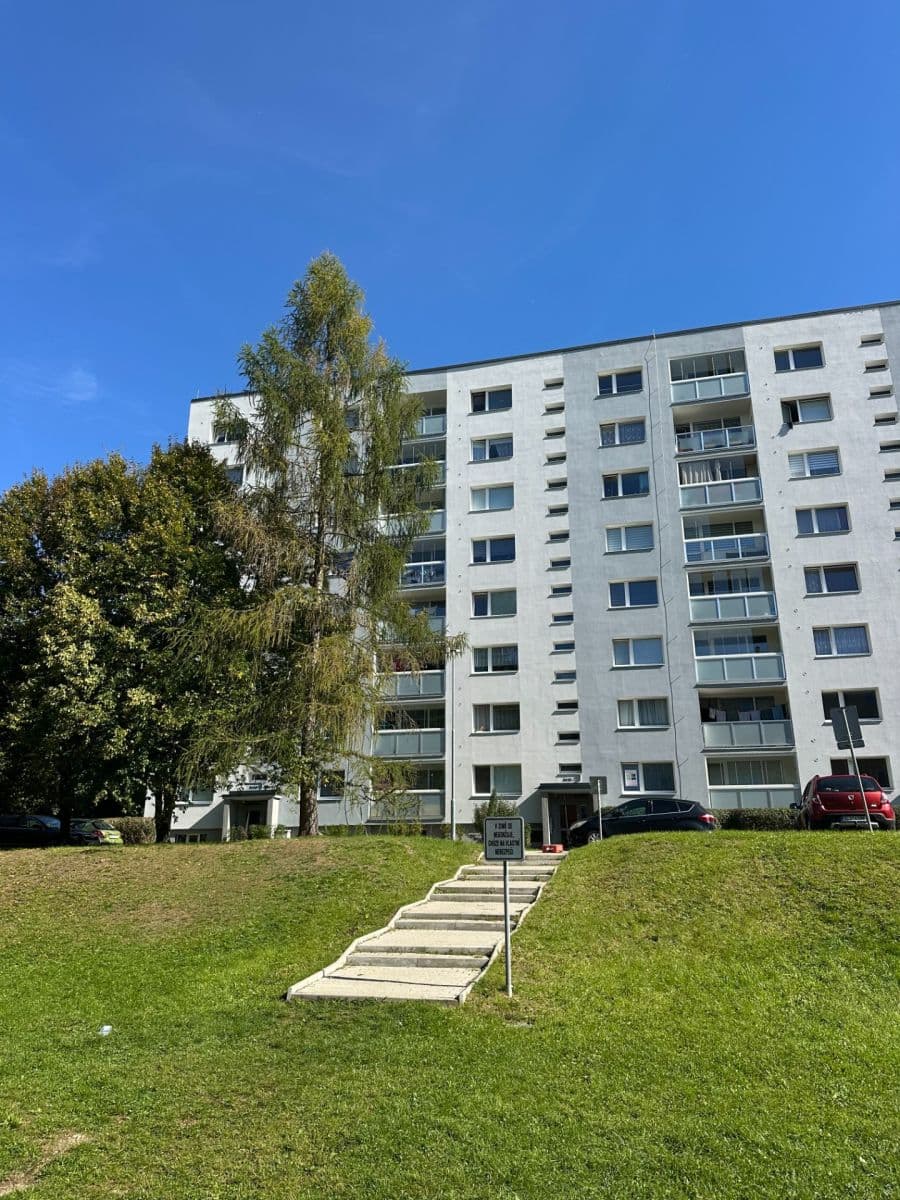 Predaj bytu 4-izbový 72 m², Mechová, Jablonec nad Nisou, Liberecký kraj Predaj bytu 4-izbový 72 m², Mechová, Jablonec nad Nisou, Liberecký kraj