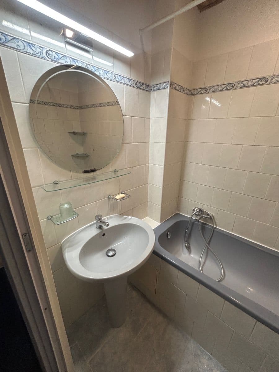 Prenájom bytu 2-izbový 60 m², U Průhonu, Praha, Praha Prenájom bytu 2-izbový 60 m², U Průhonu, Praha, Praha