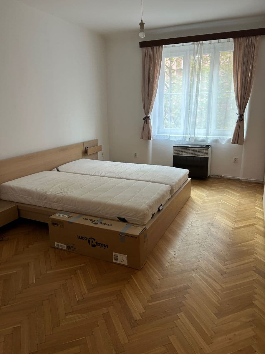 Prenájom bytu 2-izbový 60 m², U Průhonu, Praha, Praha Prenájom bytu 2-izbový 60 m², U Průhonu, Praha, Praha