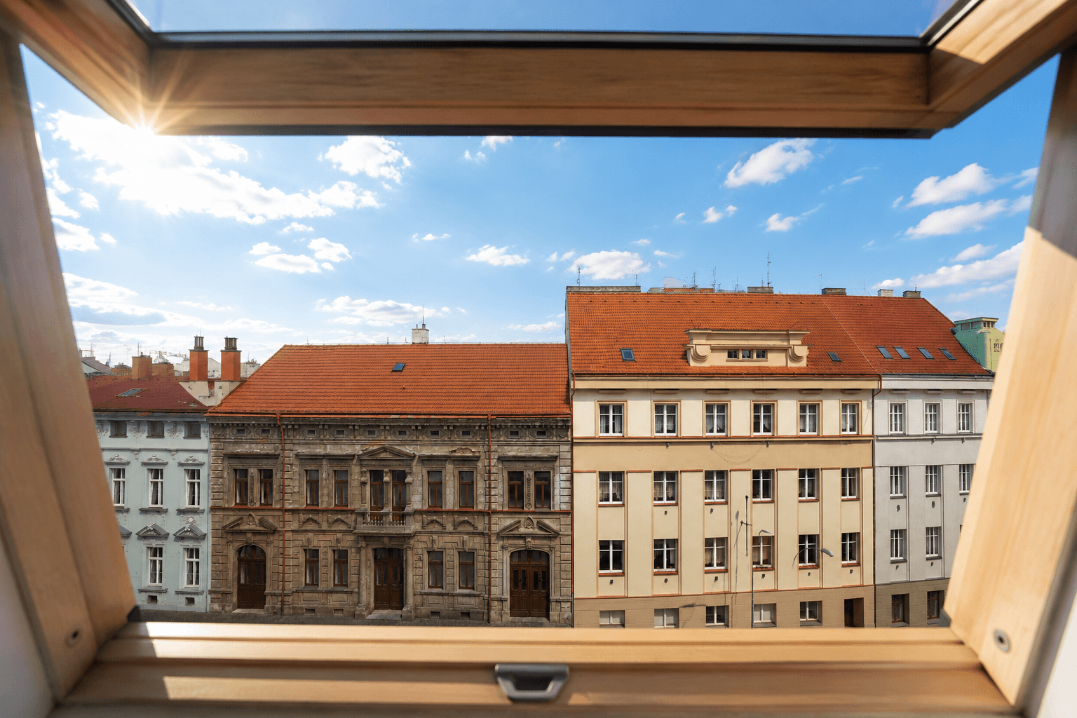 Prenájom bytu 2-izbový 35 m², Plachého, Plzeň, Plzeňský kraj Prenájom bytu 2-izbový 35 m², Plachého, Plzeň, Plzeňský kraj