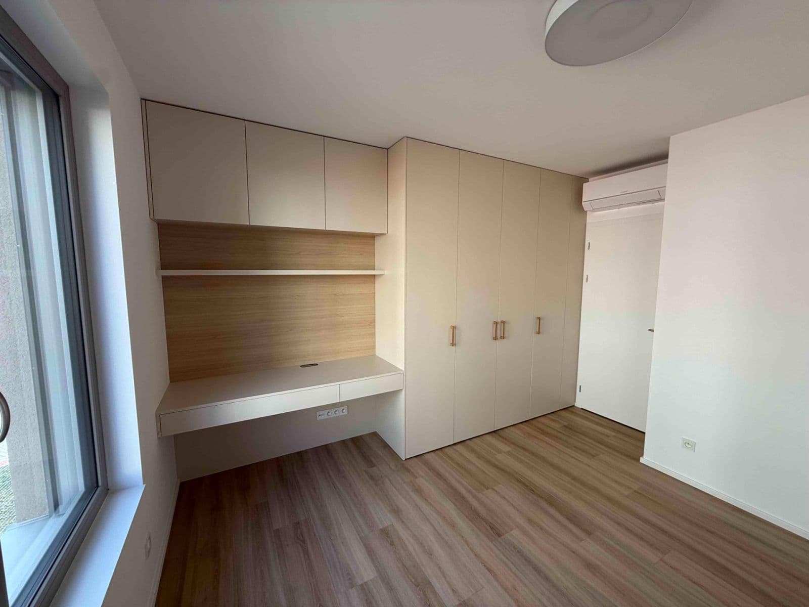 Prenájom bytu 2-izbový 47 m², Práčská, Praha, Praha Prenájom bytu 2-izbový 47 m², Práčská, Praha, Praha