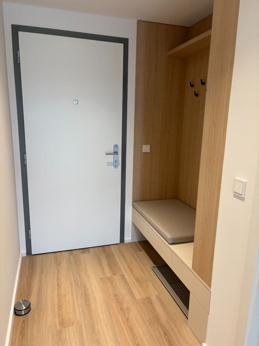 Prenájom bytu 2-izbový 47 m², Práčská, Praha, Praha Prenájom bytu 2-izbový 47 m², Práčská, Praha, Praha