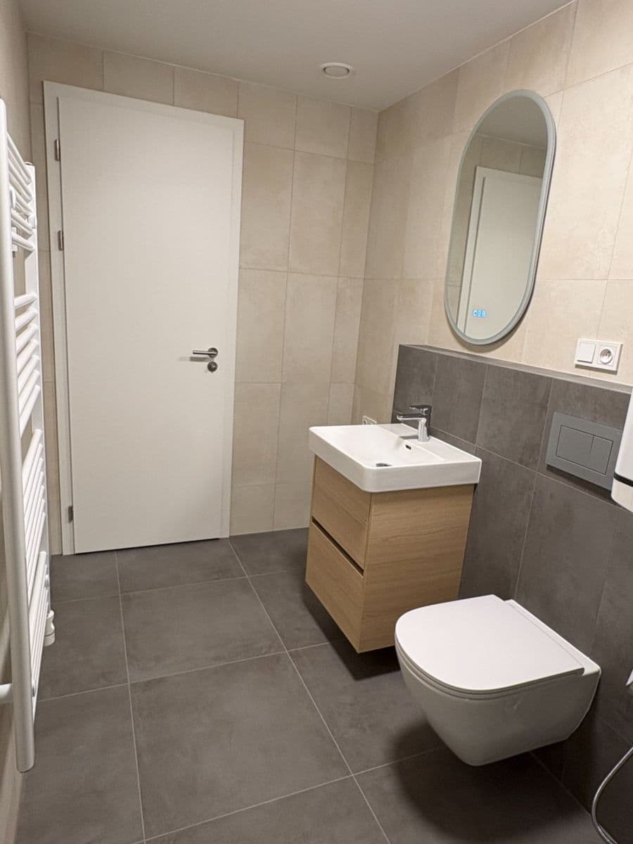 Prenájom bytu 2-izbový 47 m², Práčská, Praha, Praha Prenájom bytu 2-izbový 47 m², Práčská, Praha, Praha