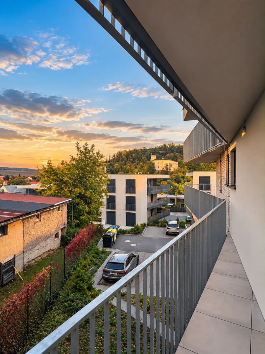 Predaj bytu 1-izbový 32 m², Pod Hradem I, Zlín, Zlínský kraj Predaj bytu 1-izbový 32 m², Pod Hradem I, Zlín, Zlínský kraj