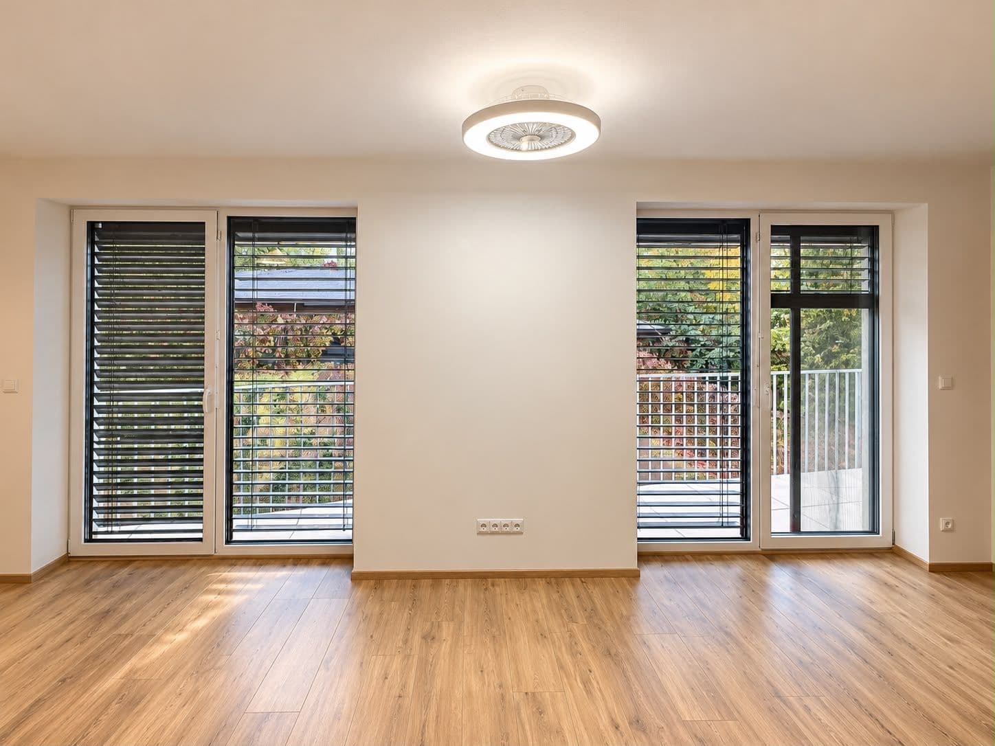 Predaj bytu 1-izbový 32 m², Pod Hradem I, Zlín, Zlínský kraj Predaj bytu 1-izbový 32 m², Pod Hradem I, Zlín, Zlínský kraj