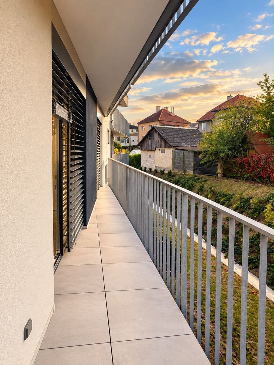 Predaj bytu 1-izbový 32 m², Pod Hradem I, Zlín, Zlínský kraj Predaj bytu 1-izbový 32 m², Pod Hradem I, Zlín, Zlínský kraj
