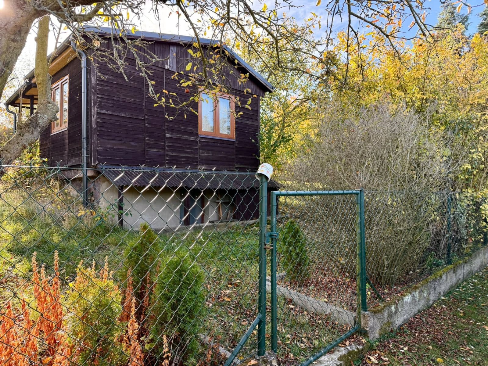 Predaj rekreačného objektu 25 m², pozemok 450 m², Bažantní, Praha, Praha Predaj rekreačného objektu 25 m², pozemok 450 m², Bažantní, Praha, Praha