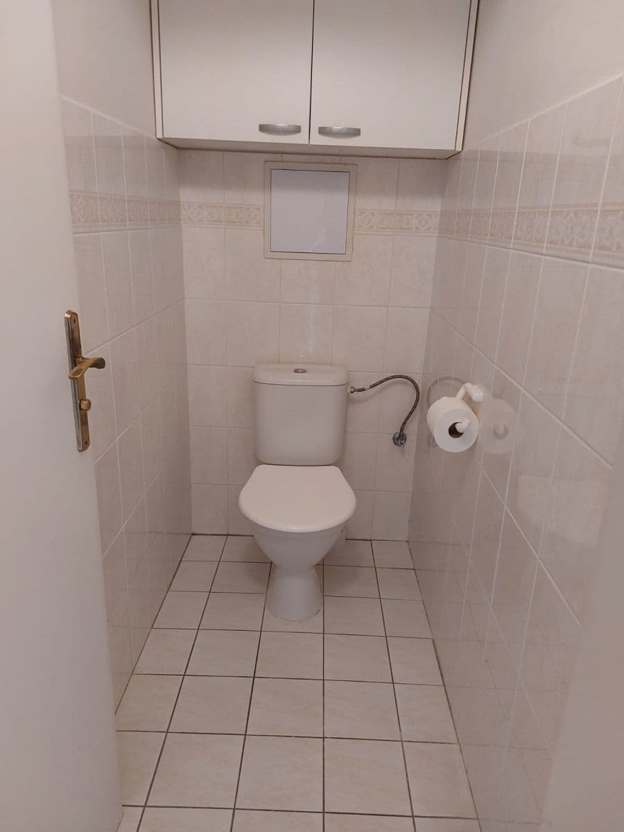 Prenájom bytu 1-izbový 34 m², Koštířova, Praha, Praha Prenájom bytu 1-izbový 34 m², Koštířova, Praha, Praha