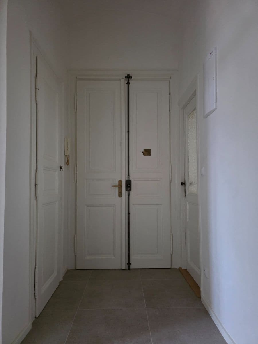 Prenájom bytu 2-izbový 64 m², Bořivojova, Praha, Praha Prenájom bytu 2-izbový 64 m², Bořivojova, Praha, Praha