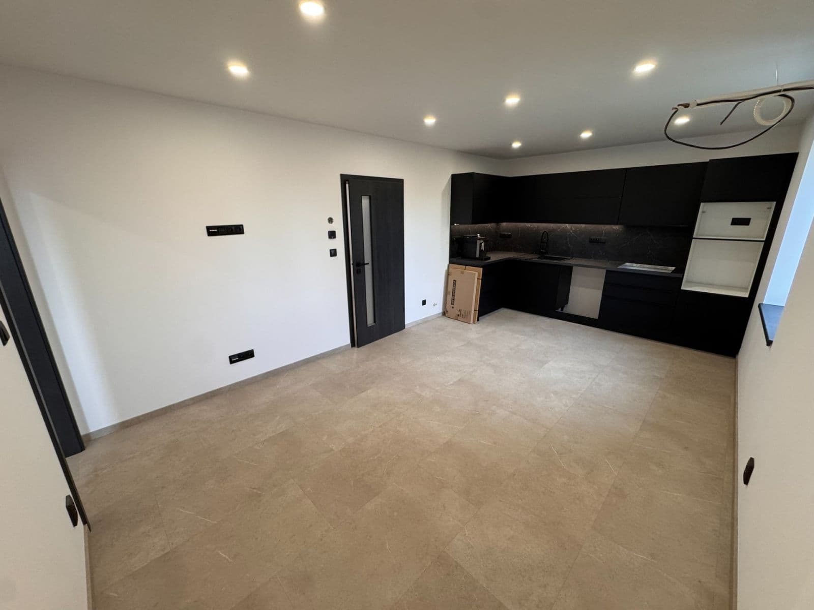 Predaj domu 142 m², pozemok 991 m², Na Poříčí, Králův Dvůr, Středočeský kraj Predaj domu 142 m², pozemok 991 m², Na Poříčí, Králův Dvůr, Středočeský kraj