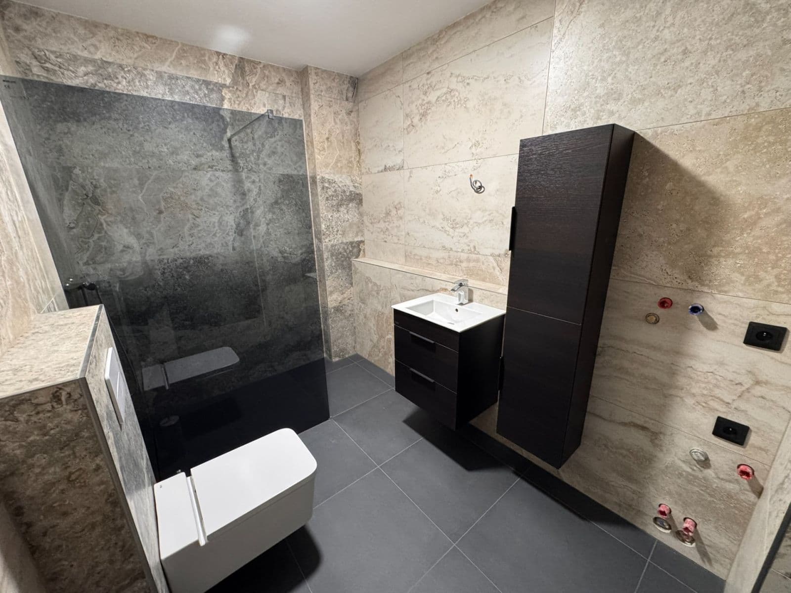 Predaj domu 142 m², pozemok 991 m², Na Poříčí, Králův Dvůr, Středočeský kraj Predaj domu 142 m², pozemok 991 m², Na Poříčí, Králův Dvůr, Středočeský kraj