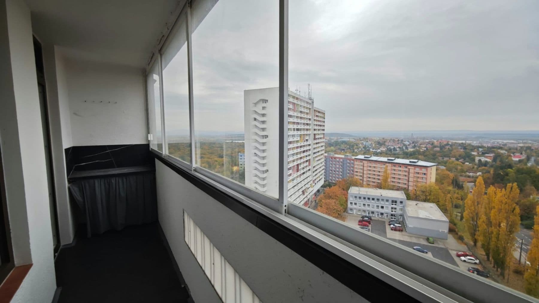 Prenájom bytu 1-izbový 29 m², Březenecká, Chomutov, Ústecký kraj Prenájom bytu 1-izbový 29 m², Březenecká, Chomutov, Ústecký kraj