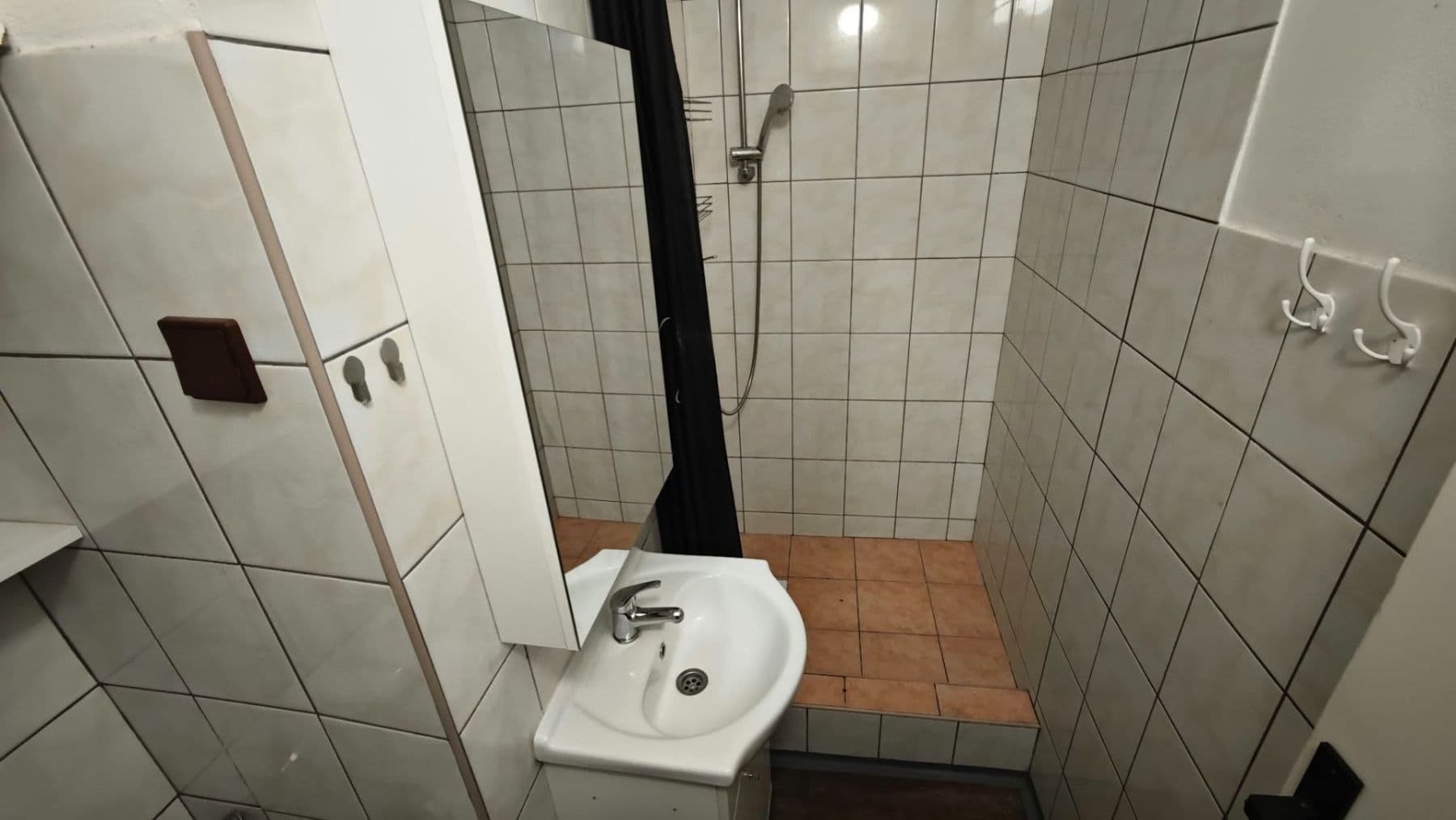 Prenájom bytu 1-izbový 29 m², Březenecká, Chomutov, Ústecký kraj Prenájom bytu 1-izbový 29 m², Březenecká, Chomutov, Ústecký kraj