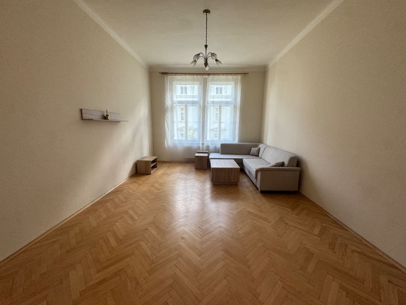 Prenájom bytu 2-izbový 69 m², Slezská, Praha, Praha Prenájom bytu 2-izbový 69 m², Slezská, Praha, Praha