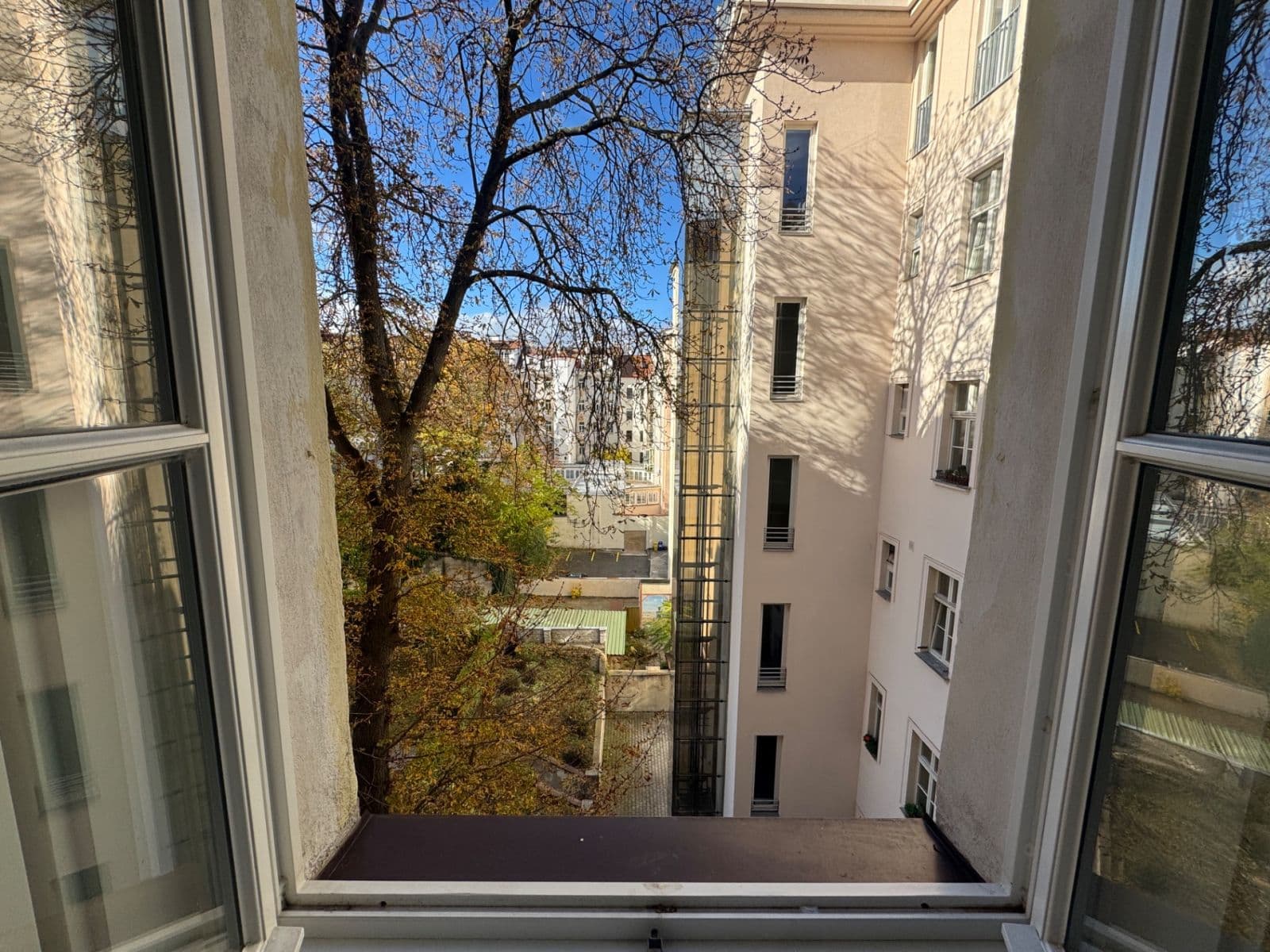 Prenájom bytu 2-izbový 69 m², Slezská, Praha, Praha Prenájom bytu 2-izbový 69 m², Slezská, Praha, Praha