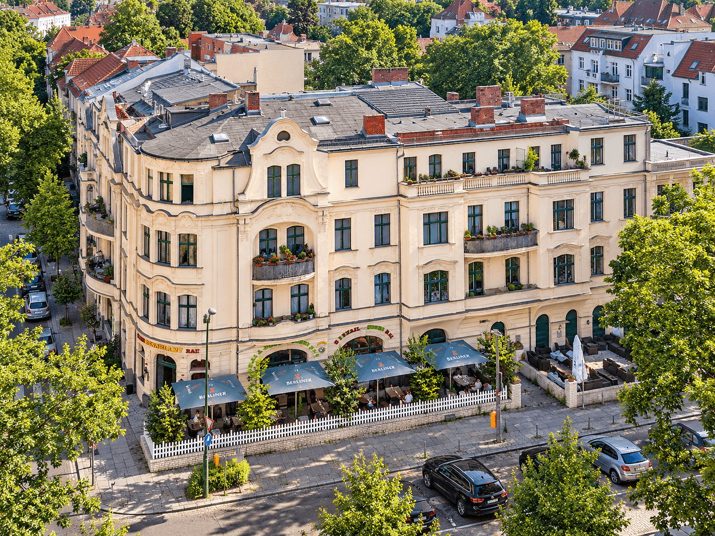 Prenájom bytu 6-izbový 204 m², Wandlitzstr. 1-3, Berlin, Berlín Prenájom bytu 6-izbový 204 m², Wandlitzstr. 1-3, Berlin, Berlín