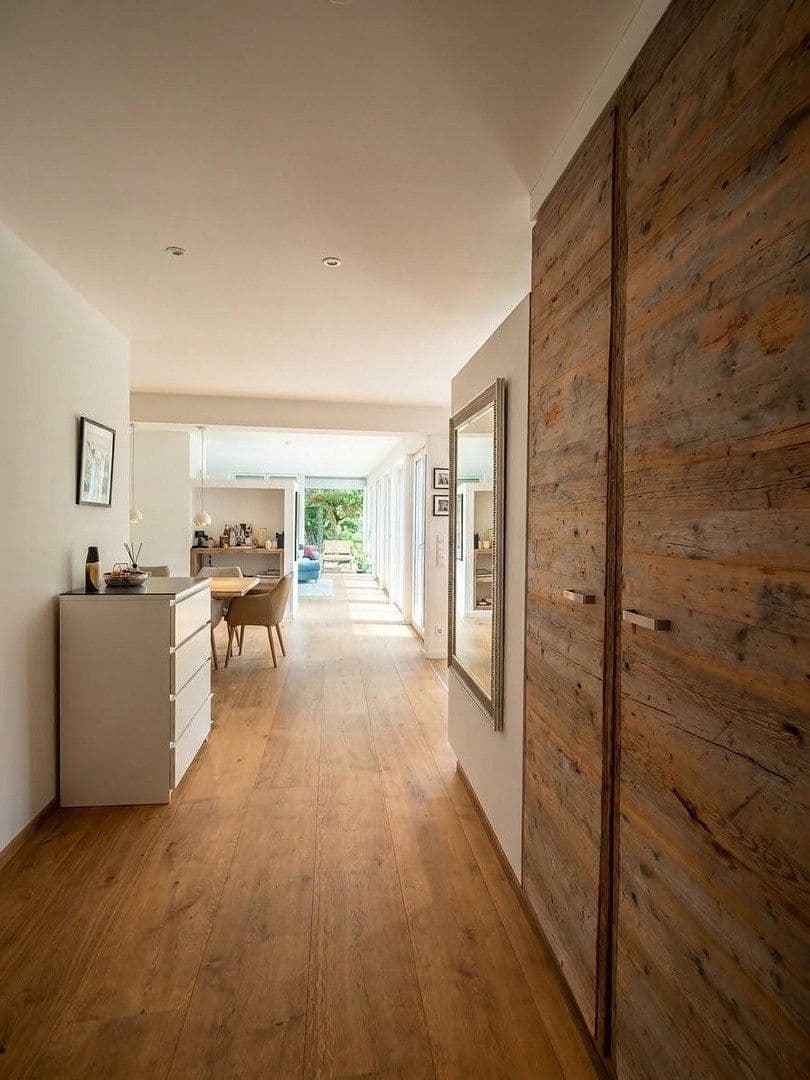 Predaj domu 175 m², pozemok 1.750 m², Wedel, Šlezvicko-Holštajnsko Predaj domu 175 m², pozemok 1.750 m², Wedel, Šlezvicko-Holštajnsko