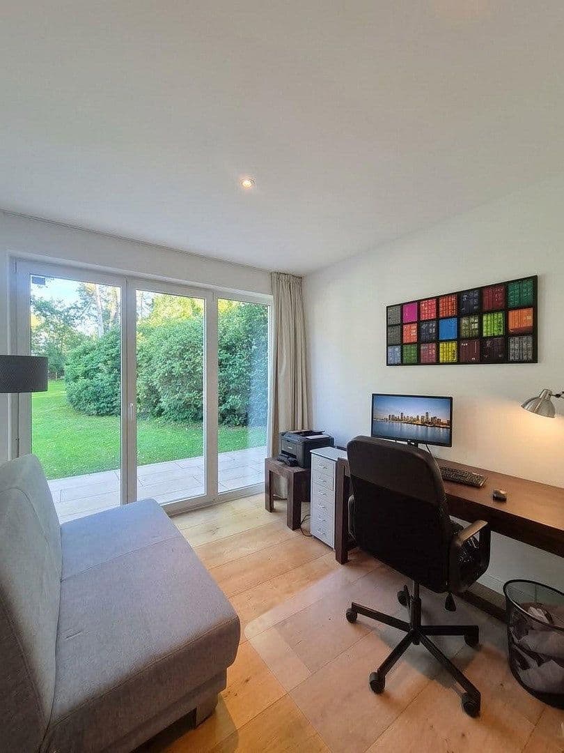 Predaj domu 175 m², pozemok 1.750 m², Wedel, Šlezvicko-Holštajnsko Predaj domu 175 m², pozemok 1.750 m², Wedel, Šlezvicko-Holštajnsko