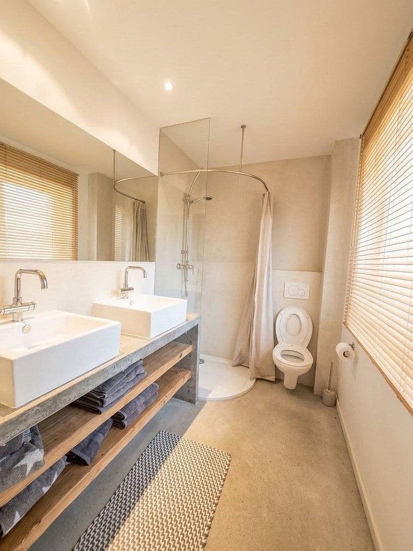 Predaj domu 175 m², pozemok 1.750 m², Wedel, Šlezvicko-Holštajnsko Predaj domu 175 m², pozemok 1.750 m², Wedel, Šlezvicko-Holštajnsko
