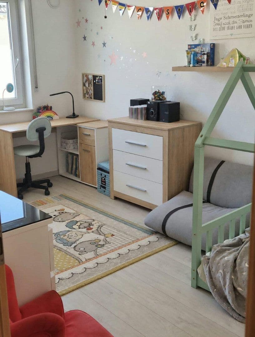 Predaj domu 149 m², pozemok 209 m², Laudenbach, Bádensko-Wurttembersko Predaj domu 149 m², pozemok 209 m², Laudenbach, Bádensko-Wurttembersko