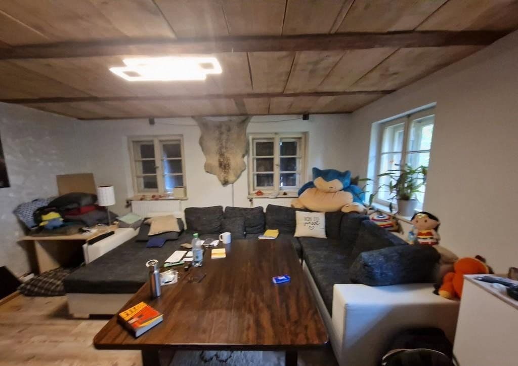 Predaj domu 170 m², pozemok 1.155 m², Dorfstr. 28, Schwabhausen, Bavorsko Predaj domu 170 m², pozemok 1.155 m², Dorfstr. 28, Schwabhausen, Bavorsko
