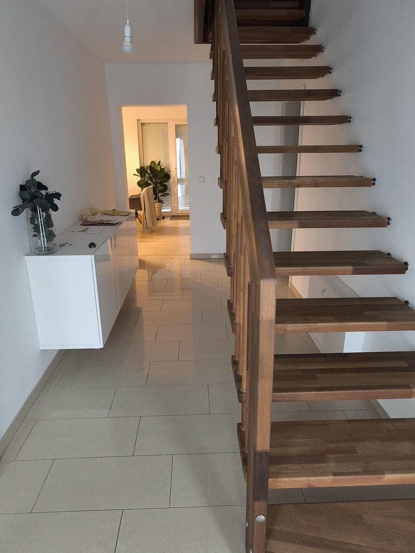 Predaj domu 150 m², pozemok 724 m², Braunschweig, Dolné Sasko Predaj domu 150 m², pozemok 724 m², Braunschweig, Dolné Sasko