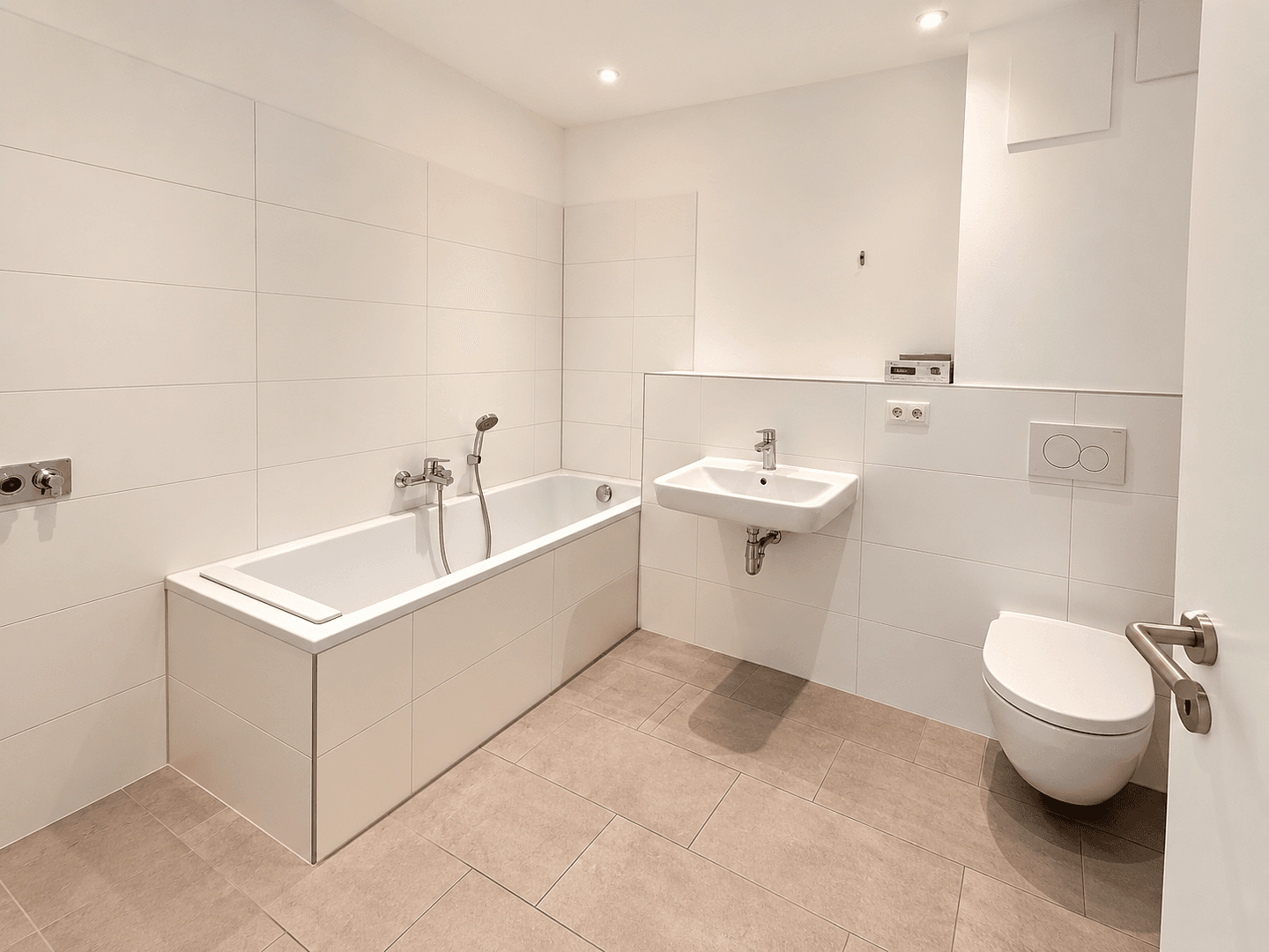 Prenájom bytu 2-izbový 55 m², Berlin, Berlín Prenájom bytu 2-izbový 55 m², Berlin, Berlín