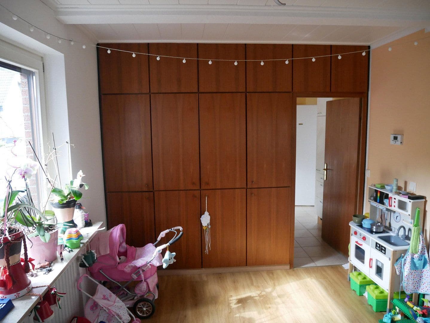 Predaj domu 110 m², pozemok 438 m², Bremen, Brémy Predaj domu 110 m², pozemok 438 m², Bremen, Brémy
