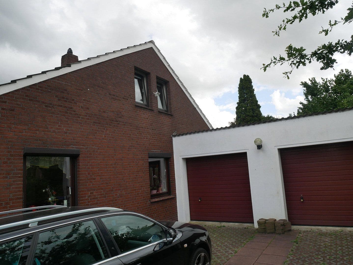 Predaj domu 110 m², pozemok 438 m², Bremen, Brémy Predaj domu 110 m², pozemok 438 m², Bremen, Brémy