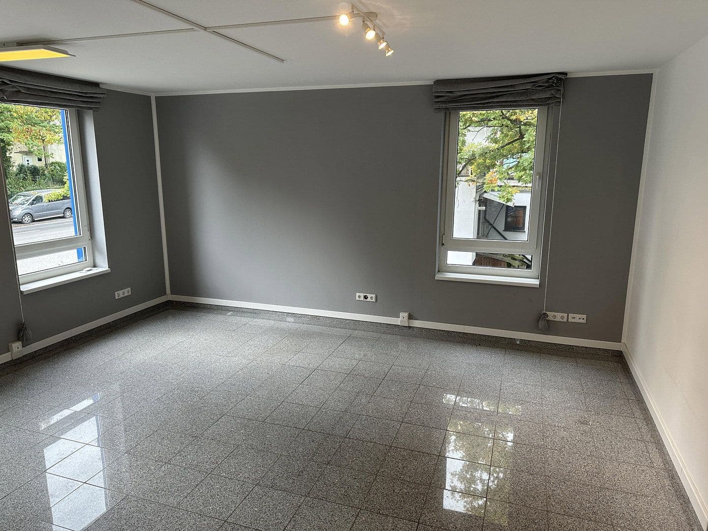 Prenájom bytu 3-izbový 80 m², Sülldorfer Landstraße 240, Hamburg, Hamburg Prenájom bytu 3-izbový 80 m², Sülldorfer Landstraße 240, Hamburg, Hamburg