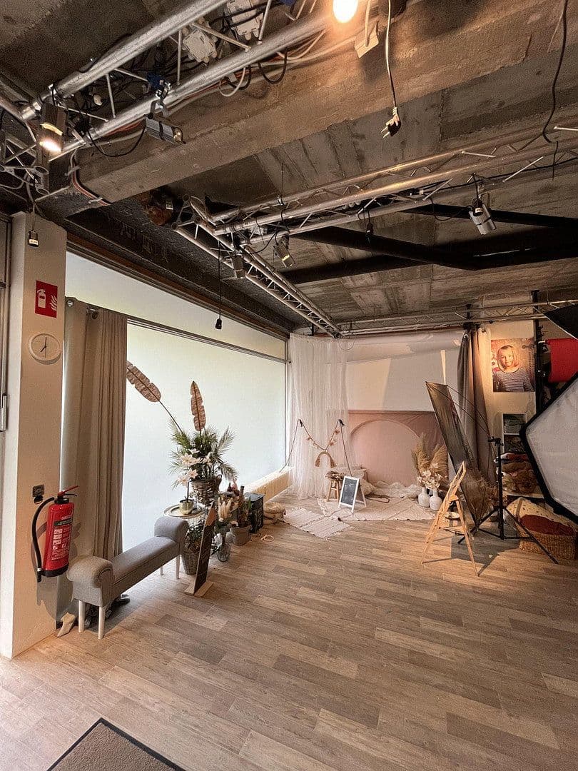Prenájom nebytového priestoru 75 m², Brunnenstraße 11, Troisdorf, Severné Porýnie - Westfálsko Prenájom nebytového priestoru 75 m², Brunnenstraße 11, Troisdorf, Severné Porýnie - Westfálsko