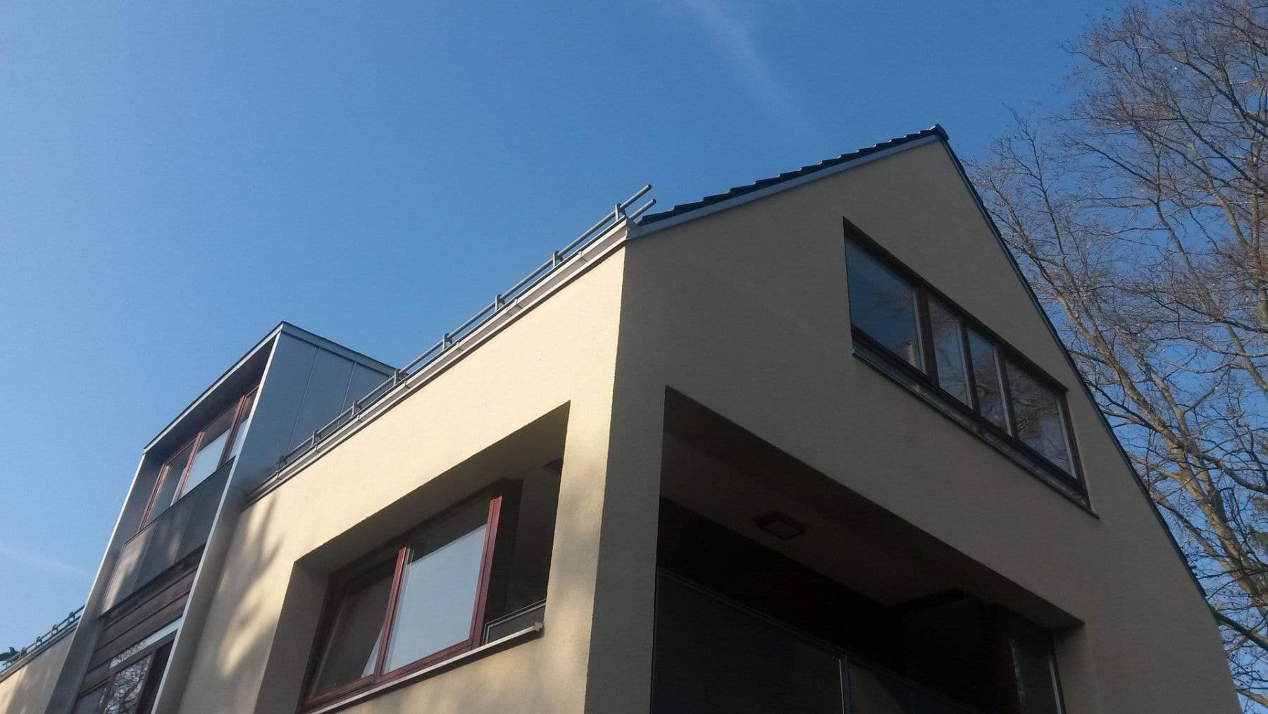 Prenájom bytu 3-izbový 72 m², München, Bavorsko Prenájom bytu 3-izbový 72 m², München, Bavorsko