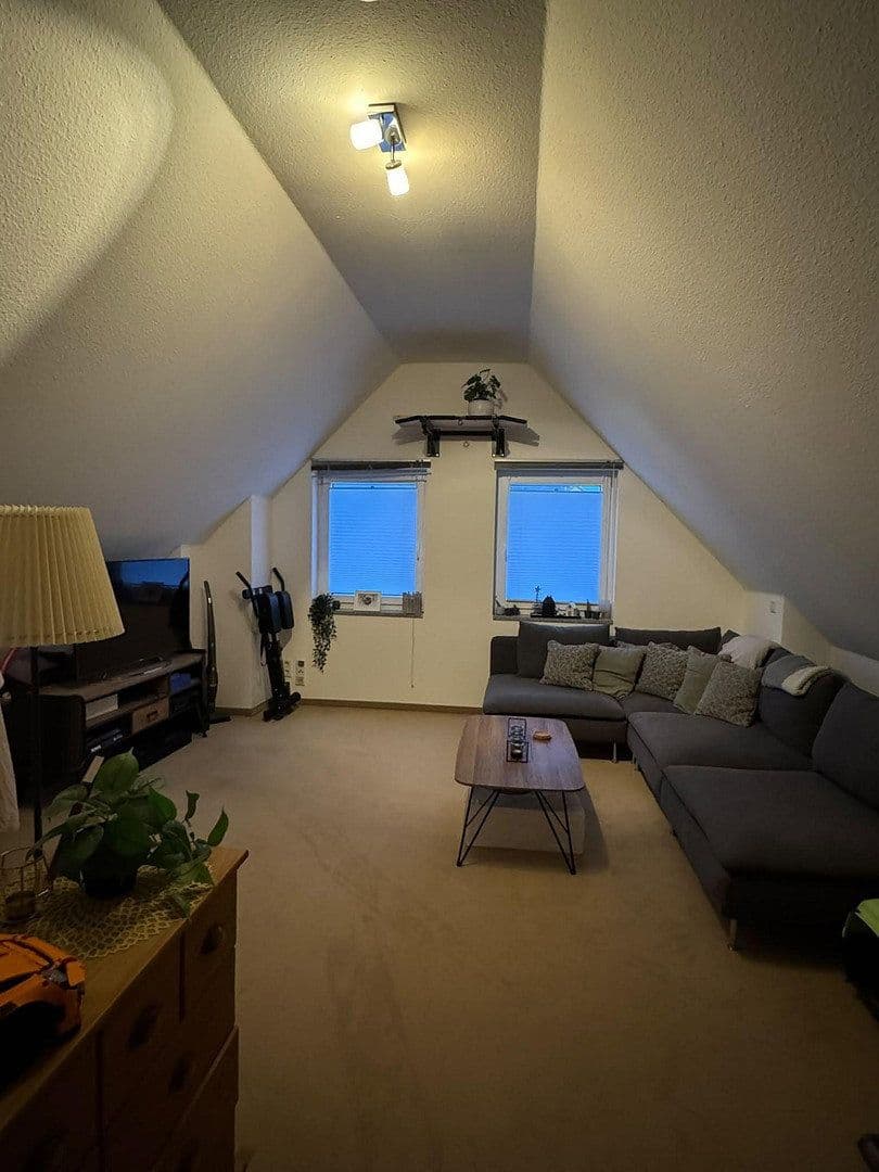 Prenájom bytu 3-izbový 85 m², Hans-Dümmlerstraße 1, Leinburg, Bavorsko Prenájom bytu 3-izbový 85 m², Hans-Dümmlerstraße 1, Leinburg, Bavorsko