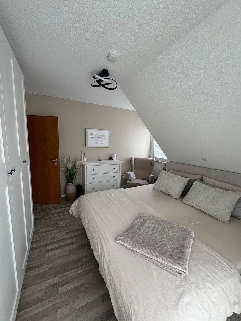 Prenájom bytu 3-izbový 85 m², Hans-Dümmlerstraße 1, Leinburg, Bavorsko Prenájom bytu 3-izbový 85 m², Hans-Dümmlerstraße 1, Leinburg, Bavorsko