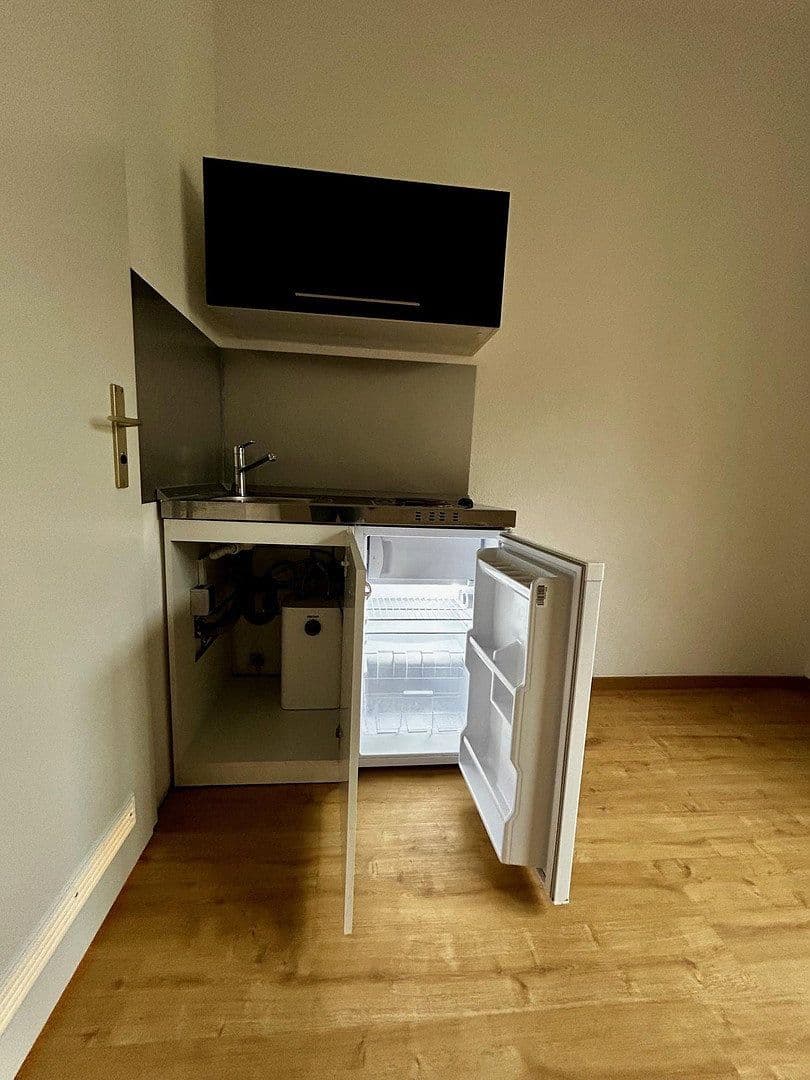 Prenájom kancelárie 20 m², Klever Platz 4, Wuppertal, Severné Porýnie - Westfálsko Prenájom kancelárie 20 m², Klever Platz 4, Wuppertal, Severné Porýnie - Westfálsko