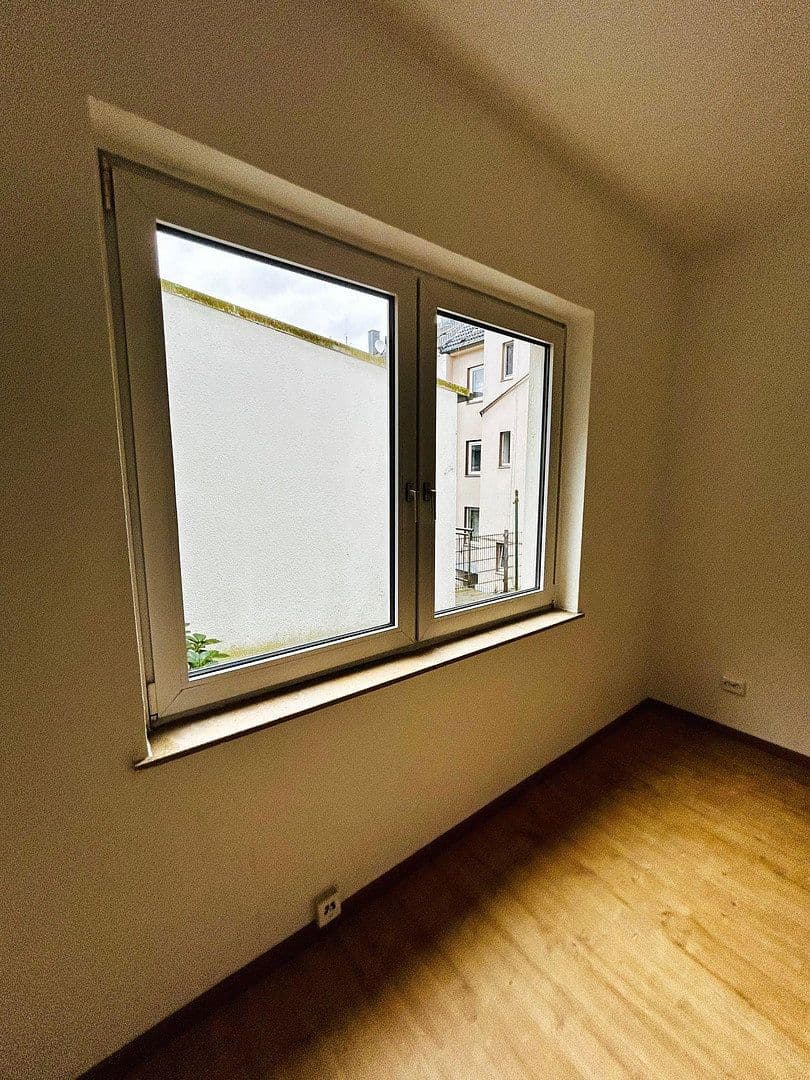 Prenájom kancelárie 20 m², Klever Platz 4, Wuppertal, Severné Porýnie - Westfálsko Prenájom kancelárie 20 m², Klever Platz 4, Wuppertal, Severné Porýnie - Westfálsko