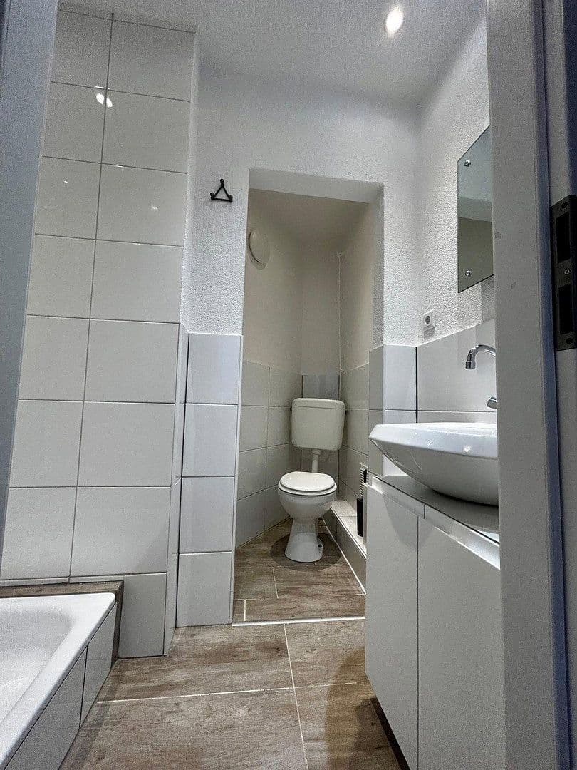 Prenájom kancelárie 20 m², Klever Platz 4, Wuppertal, Severné Porýnie - Westfálsko Prenájom kancelárie 20 m², Klever Platz 4, Wuppertal, Severné Porýnie - Westfálsko