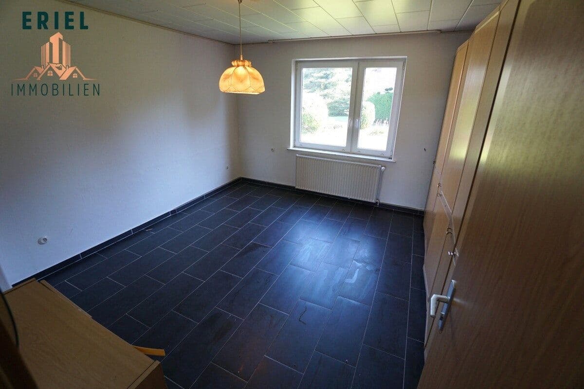 Predaj domu 205 m², pozemok 1.625 m², Aurich, Dolné Sasko Predaj domu 205 m², pozemok 1.625 m², Aurich, Dolné Sasko