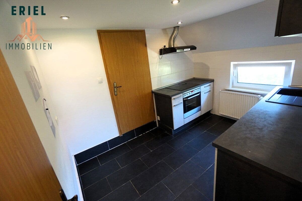 Predaj domu 205 m², pozemok 1.625 m², Aurich, Dolné Sasko Predaj domu 205 m², pozemok 1.625 m², Aurich, Dolné Sasko
