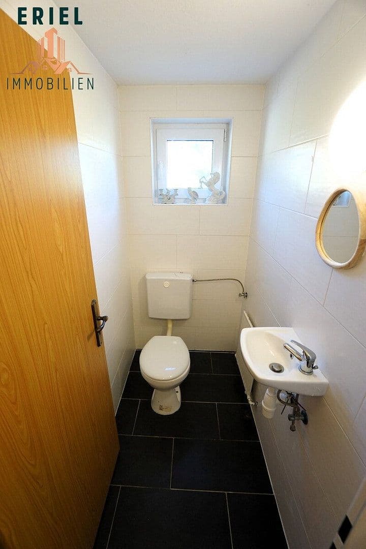 Predaj domu 205 m², pozemok 1.625 m², Aurich, Dolné Sasko Predaj domu 205 m², pozemok 1.625 m², Aurich, Dolné Sasko