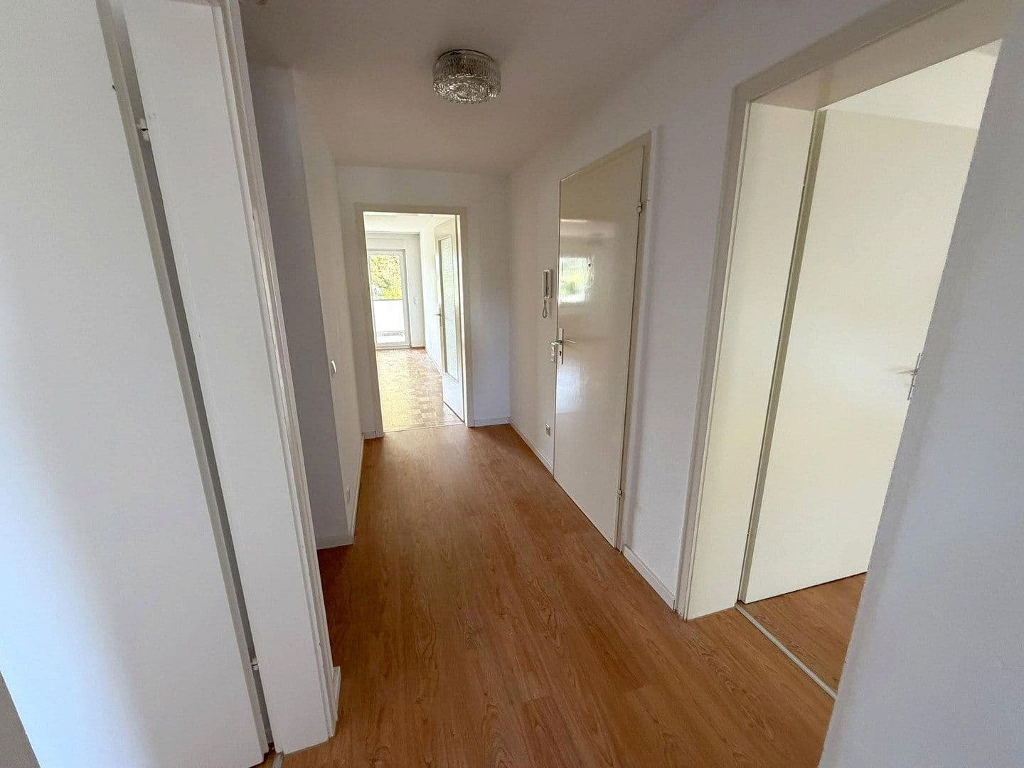 Prenájom bytu 3-izbový 69 m², Friedrichstrasse 25, Ostfildern, Bádensko-Wurttembersko Prenájom bytu 3-izbový 69 m², Friedrichstrasse 25, Ostfildern, Bádensko-Wurttembersko