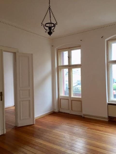 Prenájom bytu 2-izbový 57 m², Sickingenstr. 75, Berlin, Berlín Prenájom bytu 2-izbový 57 m², Sickingenstr. 75, Berlin, Berlín