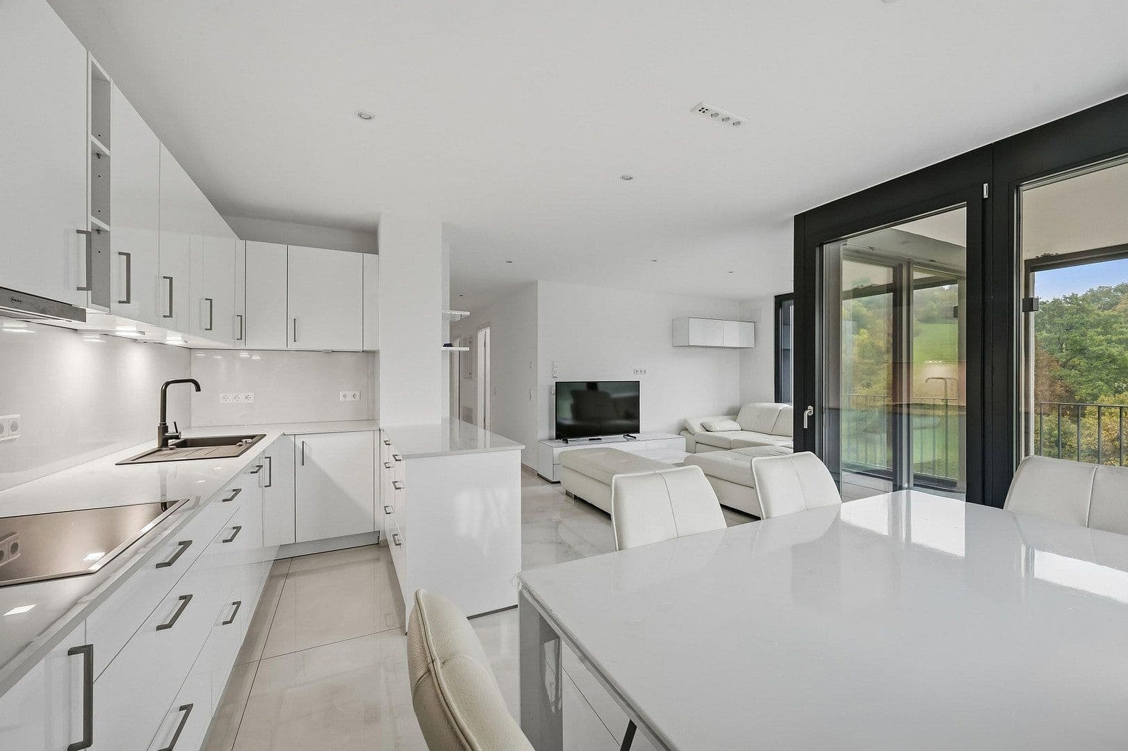Predaj bytu 4-izbový 93 m², Hechinger Strasse 86, Tübingen, Bádensko-Wurttembersko Predaj bytu 4-izbový 93 m², Hechinger Strasse 86, Tübingen, Bádensko-Wurttembersko