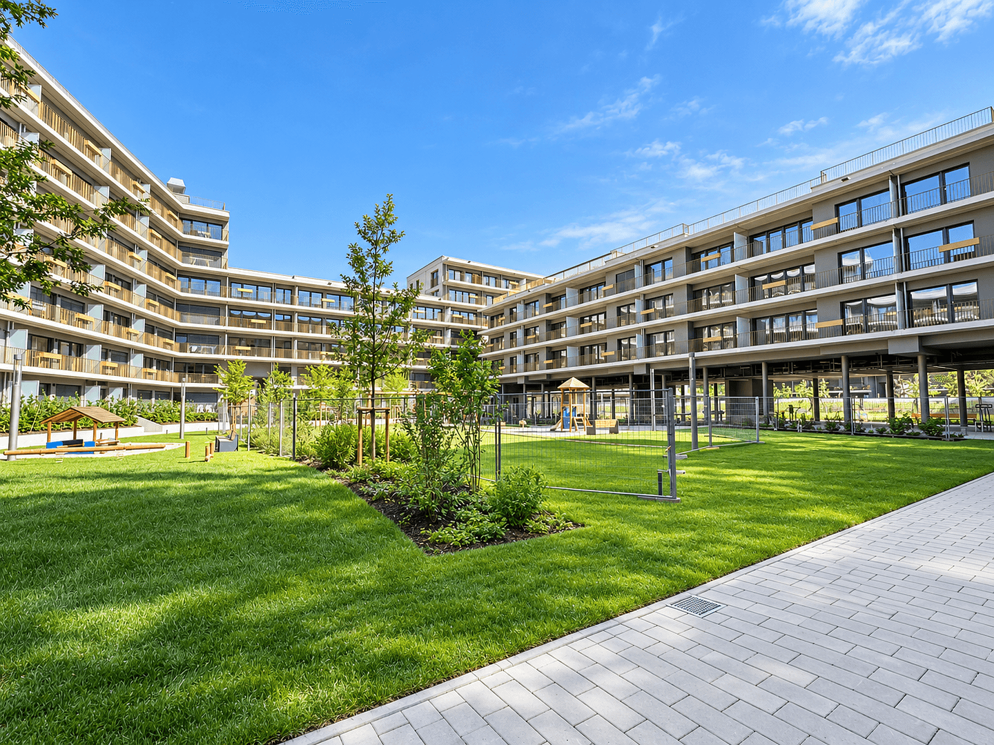 Prenájom bytu 2-izbový 47 m², München, Bavorsko Prenájom bytu 2-izbový 47 m², München, Bavorsko
