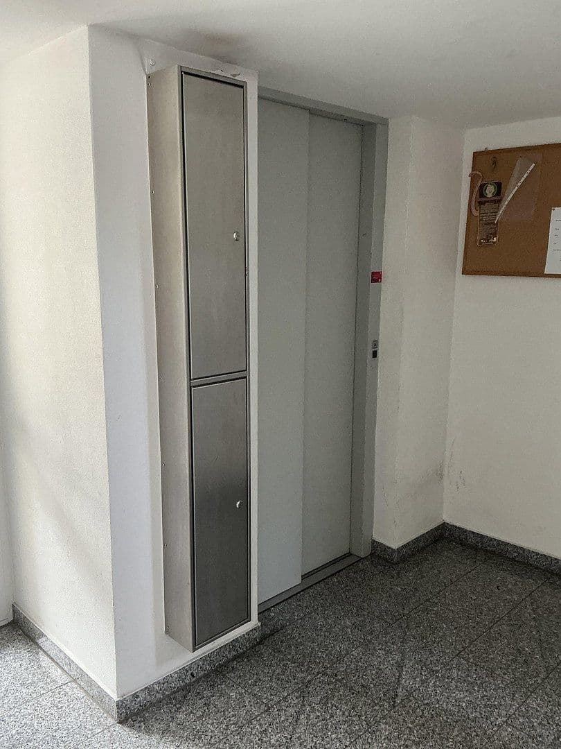 Predaj bytu 3-izbový 90 m², Hochheim, Hesensko Predaj bytu 3-izbový 90 m², Hochheim, Hesensko